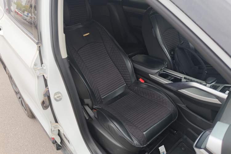 Used Geely Auto Coolray 2023 1.5T DCT Diamond Edition