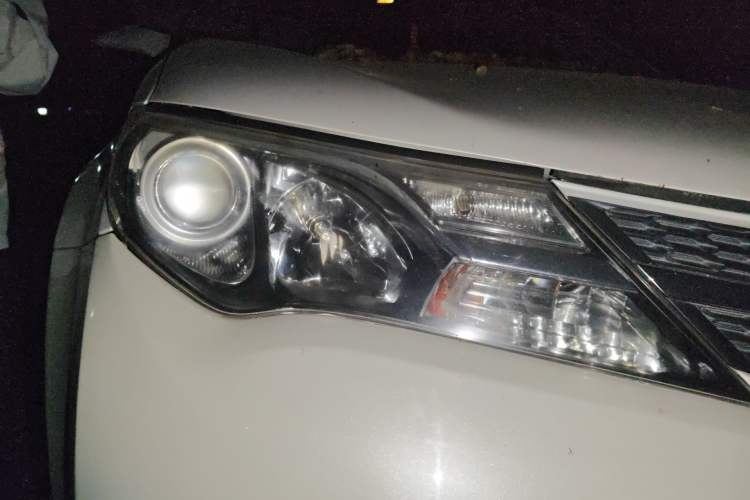 Used Toyota RAV4 2015 2.0L CVT Two-Wheel Drive Fashion Edition