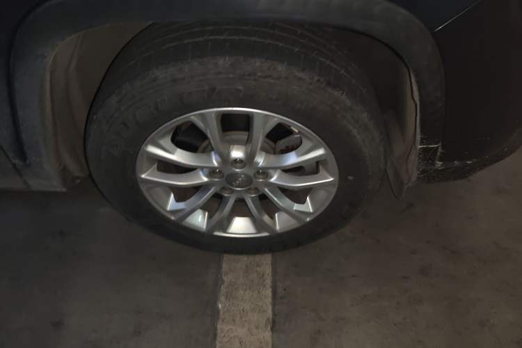 Used Jeep Cherokee 2019 2.0L 2WD Premium Edition China VI