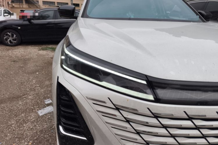 Used CHANGAN CS75 PLUS 2026 Model, Smart Champion Edition 1.5T New Blue Whale Smart Navigation Version