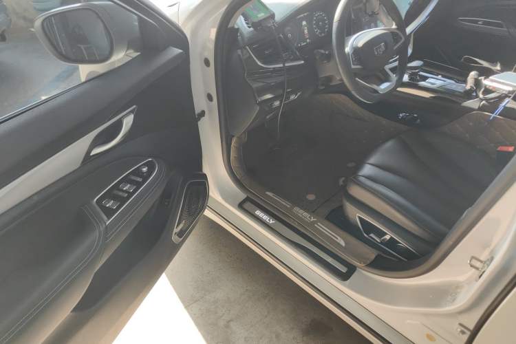 Used Geely Auto Emgrand GT New Energy 2018 1.5T PHEV Yao Ling Edition Driver Seat