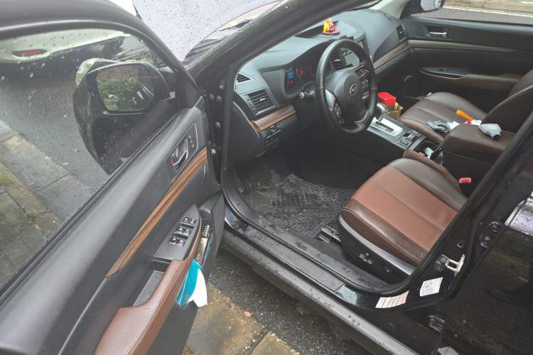 Used Subaru Outback 2014 2.5i Yashang Smart Edition
