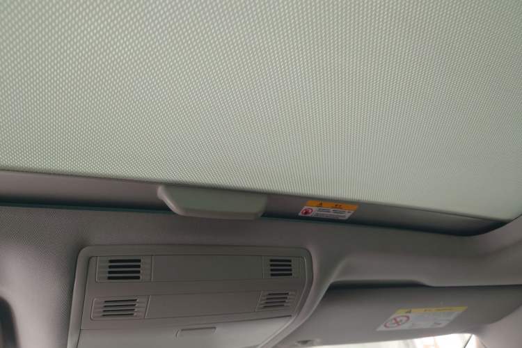 Used Volkswagen FAW-Volkswagen CC 2023 380TSI Striking Edition Headliner