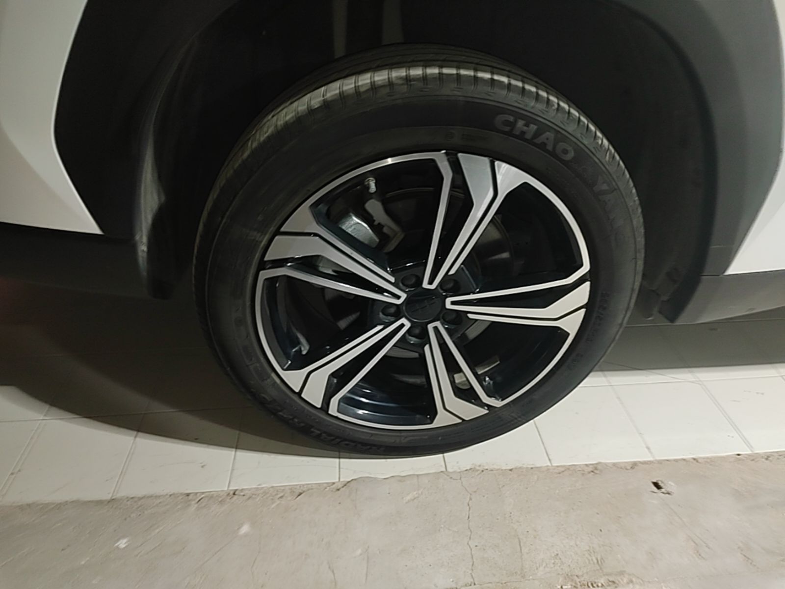 Geely Galaxy L7 2024 1.5T 115 km PLUS Dragon Edition — снимка 11