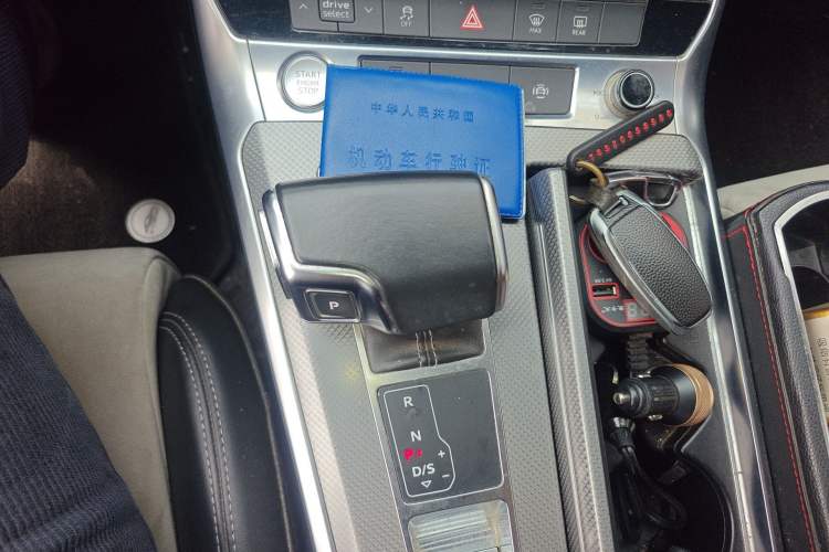 Used Audi A6L 2019 40 TFSI Luxury Dynamic Model
