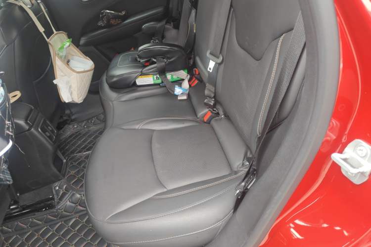 Used Jeep Compass 2017 200T Automatic Family Edition
