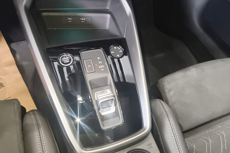 Used Audi A3 2023 Sportback 35 TFSI Luxury Sports Model Gear Lever