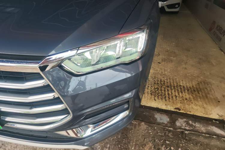Used BYD Song Pro 2019 1.5T Automatic Prestige Model Left Front Headlight