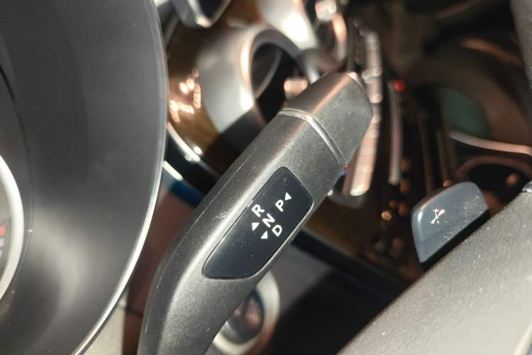 Used Mercedes-Benz GLC 2019 GLC 260 L 4MATIC Luxury Model