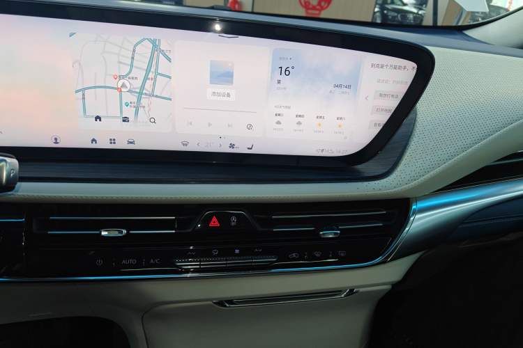 Used Buick Century 2023 2.0T Six-Seater Yinshi Edition Audio And AC Panel