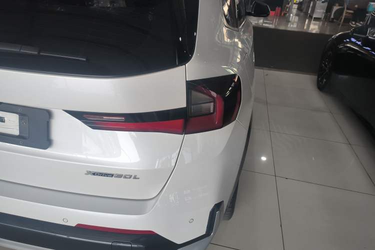 Used BMW iX1 2023 xDrive30L X Design Package