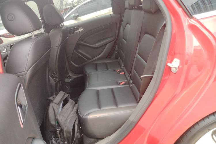 Used Mercedes-Benz B-Class 2017 B 200 Fashion Model
