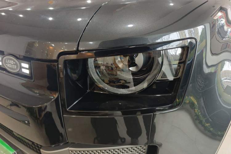 Used Land Rover Defender 2023 Facelift 110 3.0T P400 X-DYNAMIC HSE