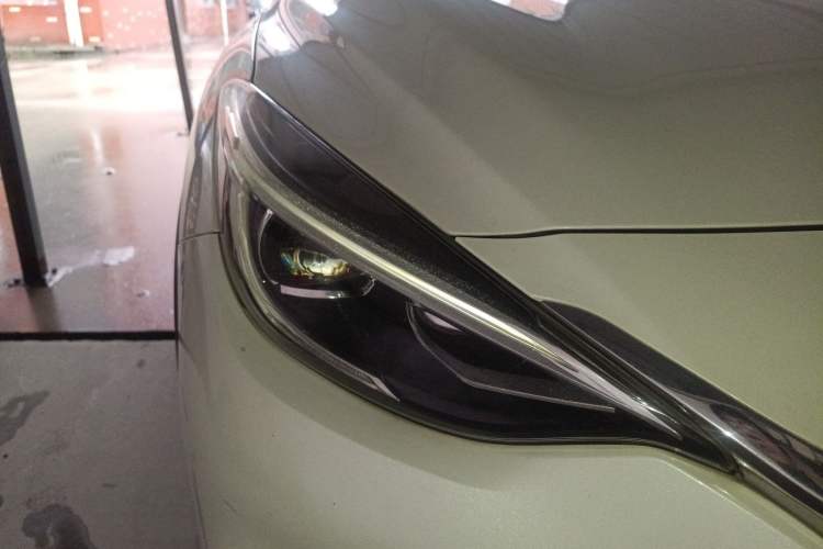 Used Infiniti QX30 2017 1.6T Two-Wheel-Drive Sport Edition