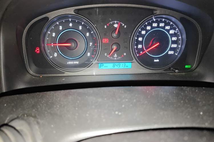 Used Chevrolet Captiva 2014 2.4L 4x4 Flagship Edition 7 Seats
