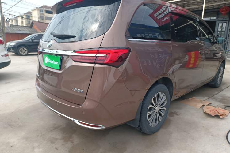 Used Buick GL8 2021 Land Cruiser Executive Class 652T Comfort Model
