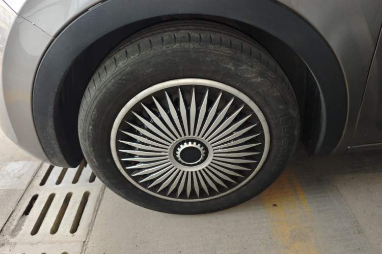 Used Wuling Bingo 2023 333 km Lingxi Connected+ Version Exterior 4