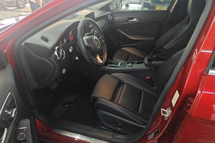 Used Mercedes-Benz GLA 2017 GLA 200 Sport Edition
