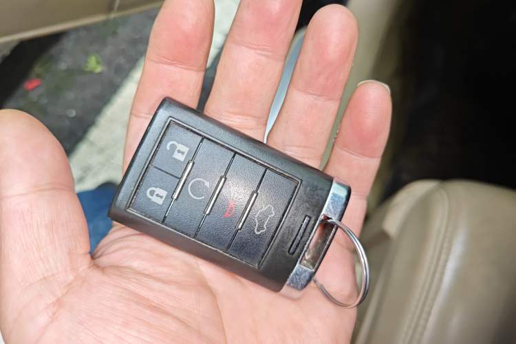 Used Cadillac SLS Seville 2011 2.0T Luxury Edition Vehicle Key