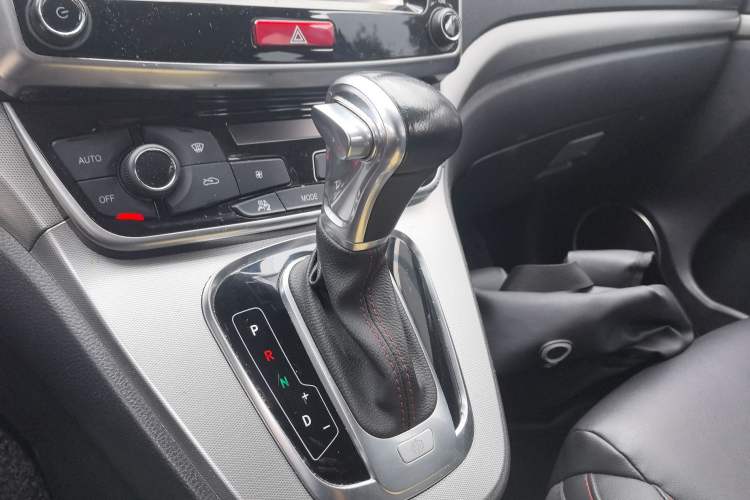 Used Haval H6 2015 Sport Edition 1.5T Automatic Two-Wheel Drive Luxury Model
