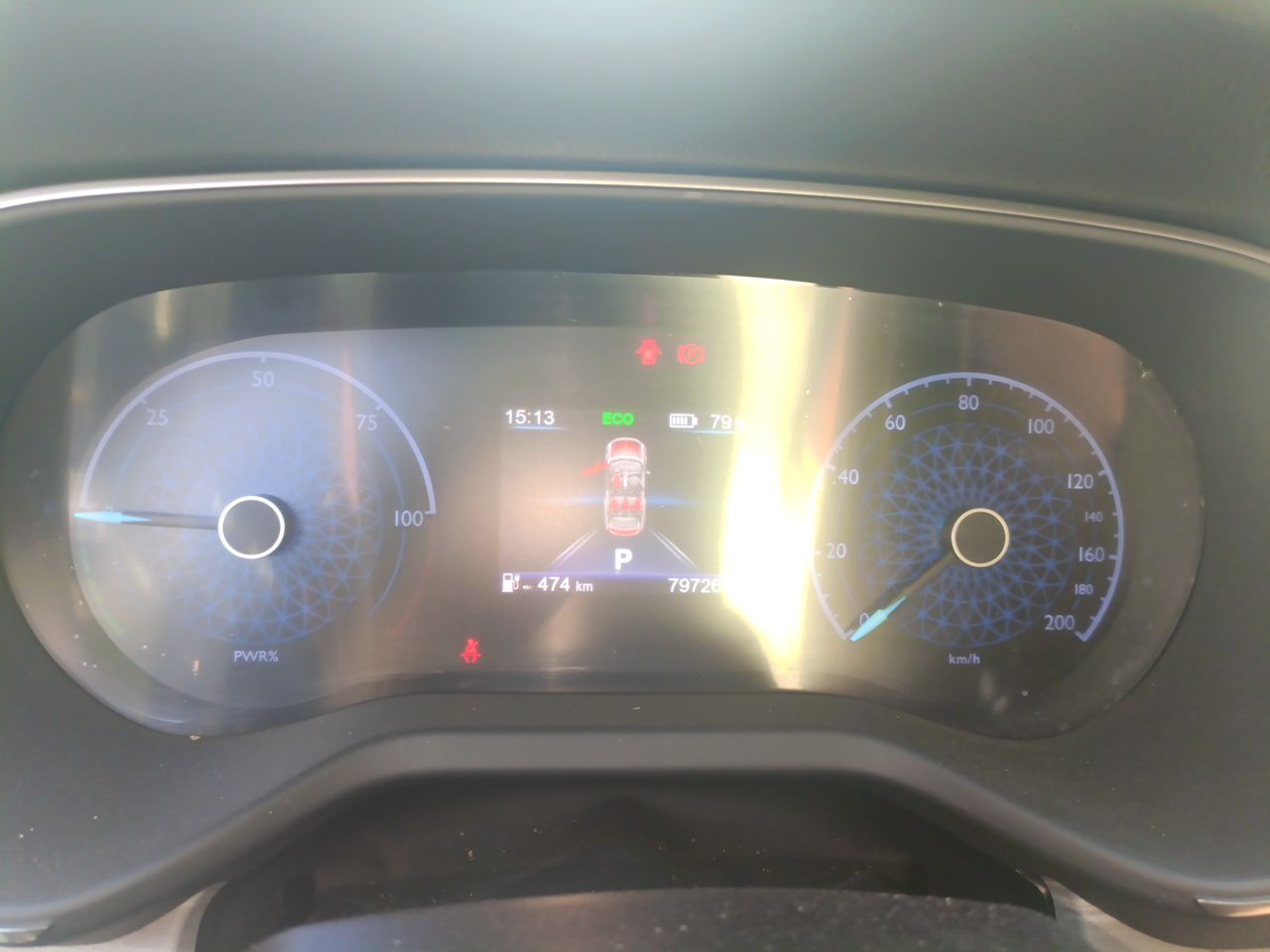 Hongqi E-QM5 2024 610 km PLUS — снимка 11