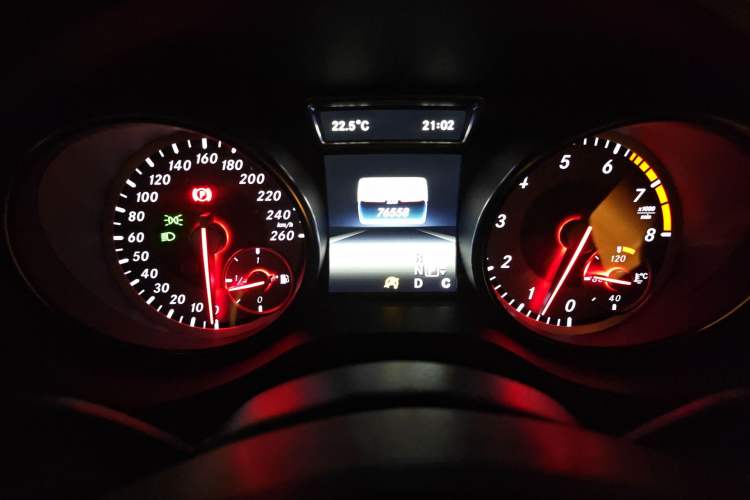 Used Mercedes-Benz GLA 2016 GLA 200 Fashion Model Instrument Cluster