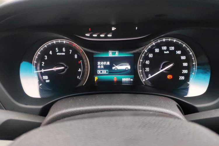 Used Buick GL6 2018 18T 6-Seater Elite Model
