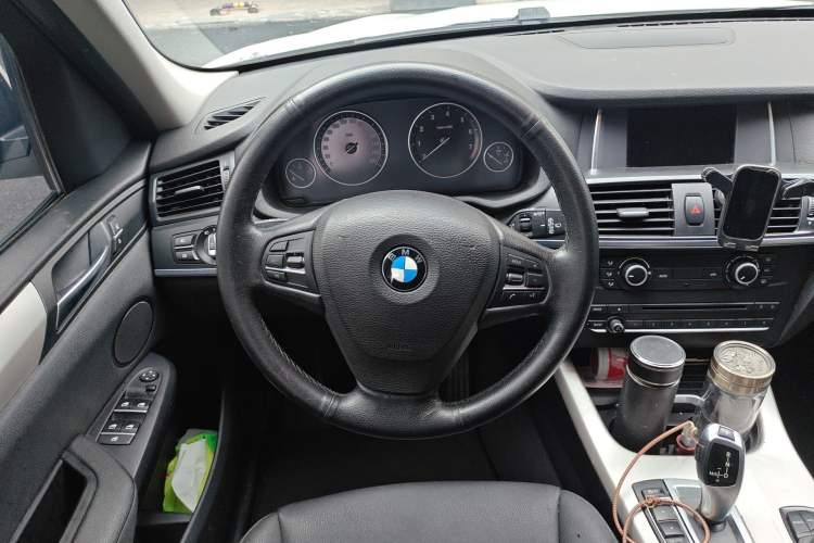 Used BMW X3 2016 sDrive20i
