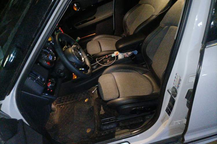 Used MINI Countryman 2019 2.0T COOPER S ALL4 Classic Edition
