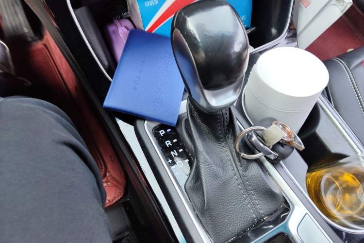 Used Hyundai Tucson 2019 280TGDi Dual-Clutch Two-Wheel Drive Fashion Edition China VI Standard
