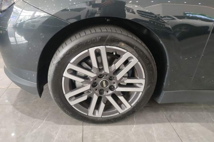 Used MINI Electric MINI COOPER 2024 456km COOPER E Classic Edition