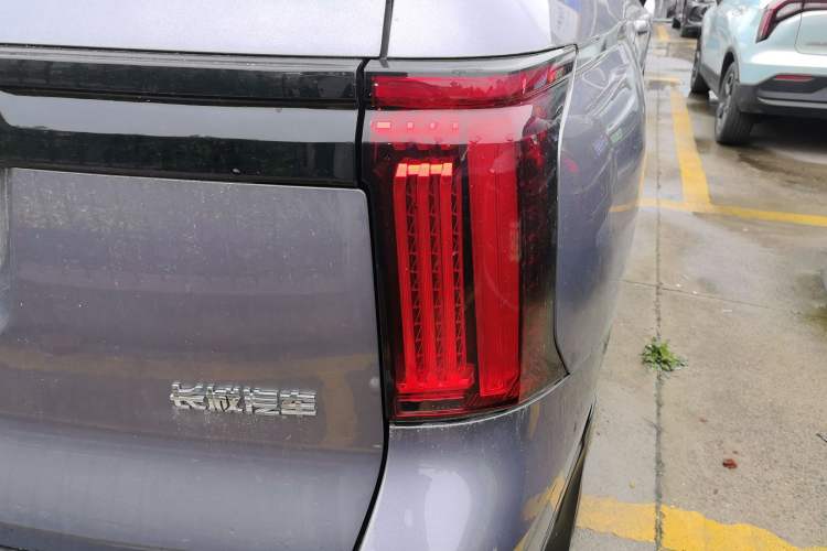 Used Haval H5 2023 2.0T Automatic All-Wheel Drive LinkedIn Gasoline Right Rear Taillight
