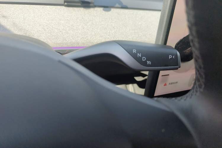 Used Tesla Model Y 2023 Rear-Wheel-Drive Version