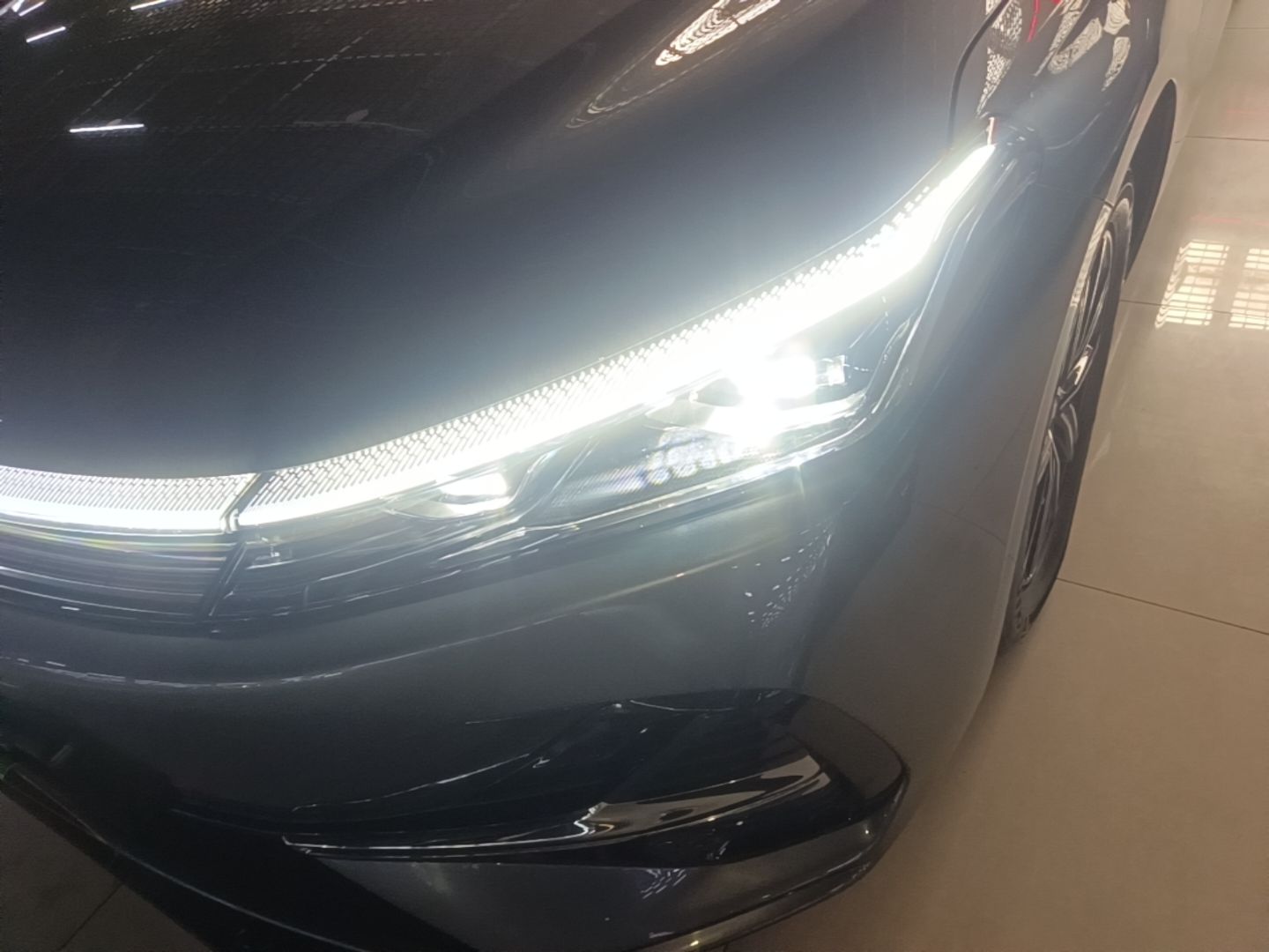 Geely Galaxy A7 2025 Model EM-i 70km Luxury Edition — снимка 8
