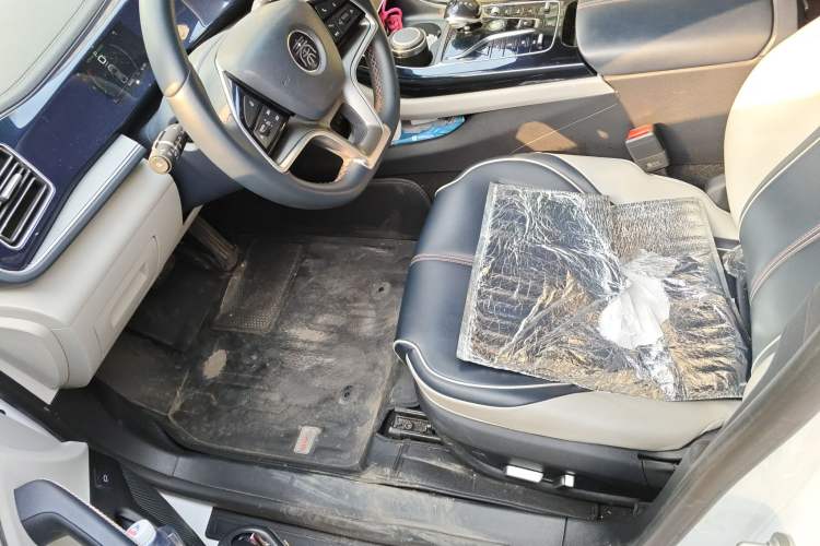 Used BYD Qin PLUS 2021 EV 400KM Luxury Model
