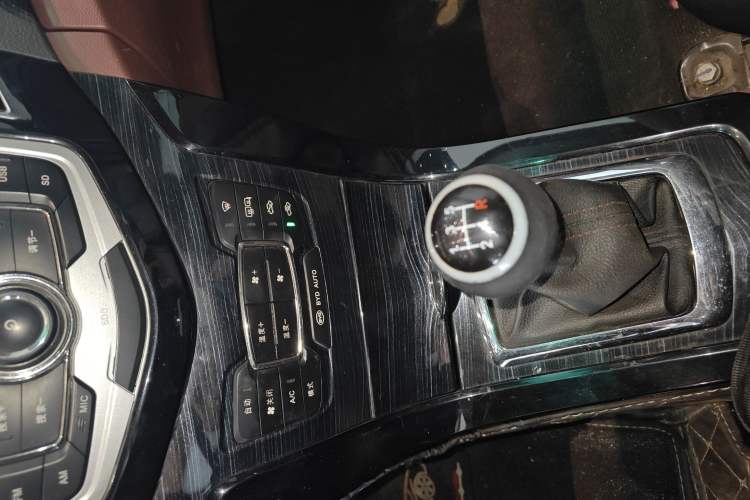 Used BYD Surui 2015 1.5L Manual Comfort Model