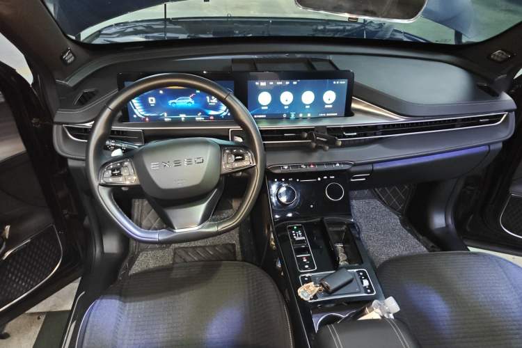 Used EXEED Zhuifeng 2022 Versailles 1.6T DCT "Chasing the Wind" Edition Center Console