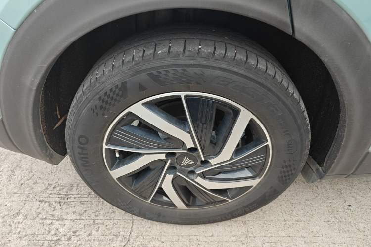 Used NETA U 2021 Pro 400 Industry Custom Edition Right Rear Wheel Hub