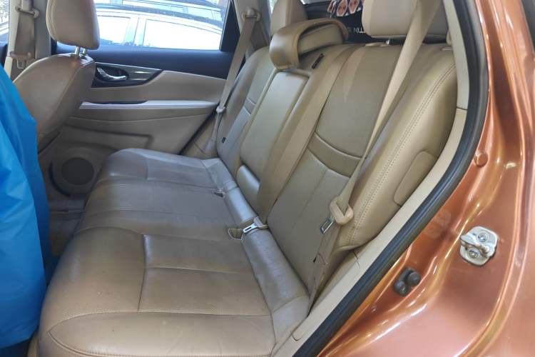 Used Nissan X-Trail 2014 2.5L CVT Luxury Edition 4WD