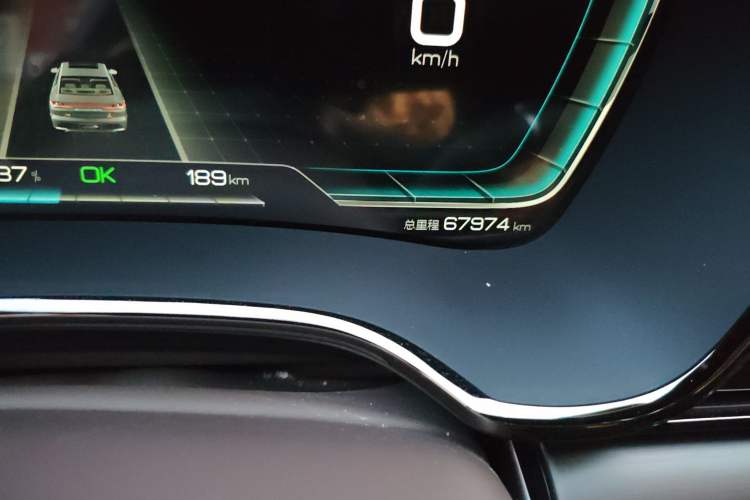 Used BYD Han 2021 EV Standard Range Luxury Model Odometer Close Up