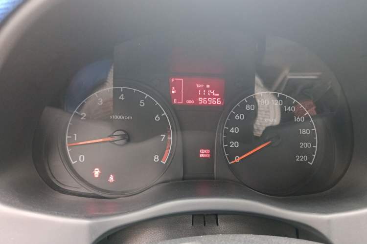 Used Hyundai Verna (older generation) 2014 1.4L Manual Smart GLS Trim Instrument Cluster