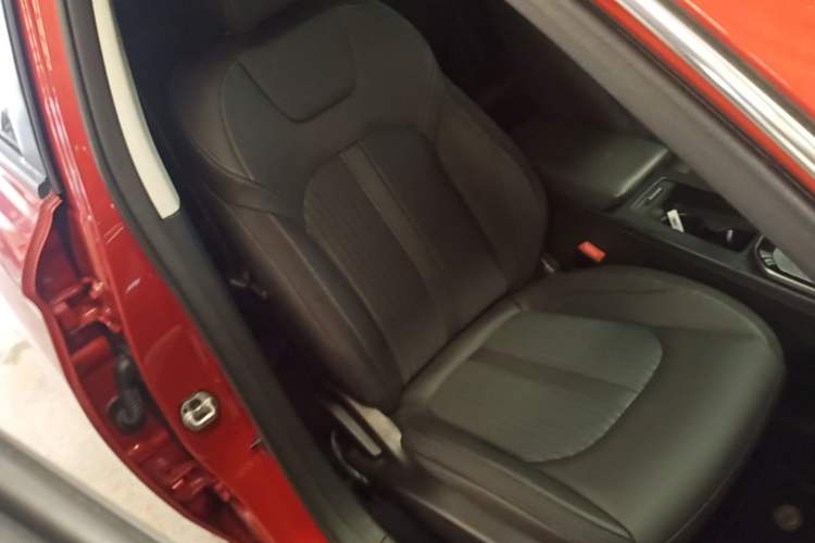 Used Dongfeng Aeolus Yixuan 2020 230T Automatic Advanced Edition
