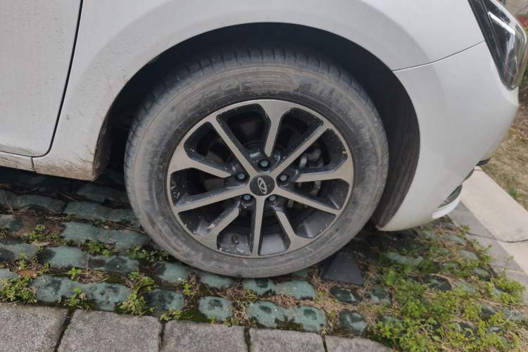 Used Chery Arrizo 5 2021 PRO 1.5L Manual Youth Edition Right Front Wheel Hub