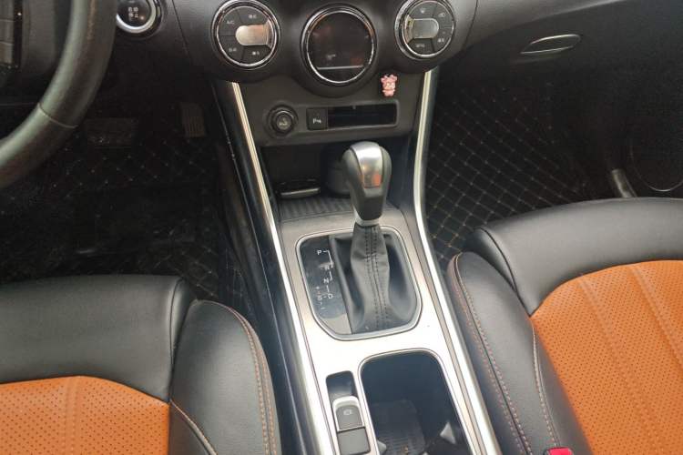 Used BYD Song 2016 2.0TID Automatic Prestige Edition
