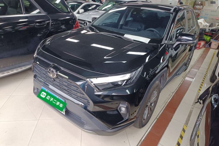 Used Toyota RAV4 2023 2.0L CVT Two-Wheel Drive Fashion Plus Edition