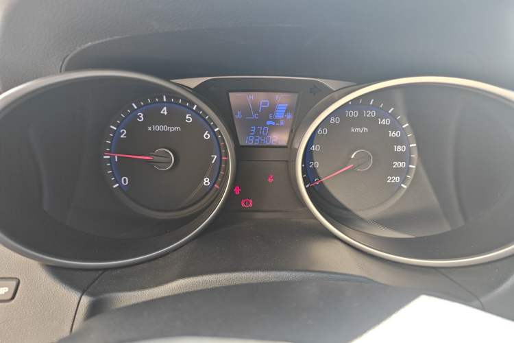 Used Hyundai ix35 2013 2.0L Automatic 2WD Comfort GL China IV Standard
