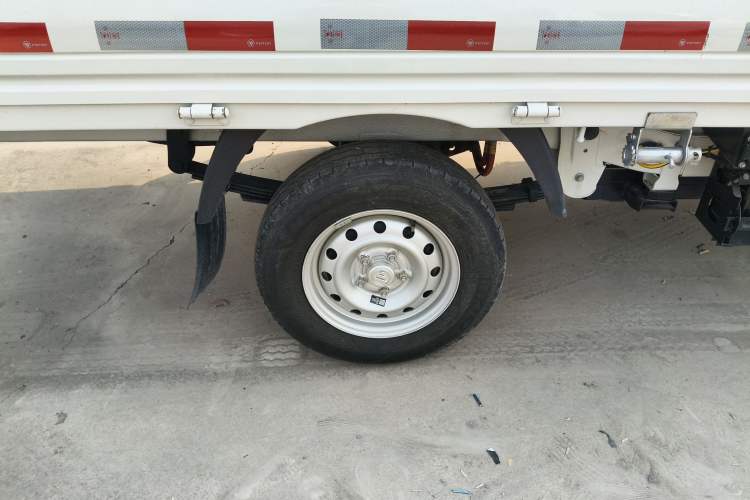 Used Foton Xiangling M New Energy 2023 M1 BYD Flatbed Cargo Box
