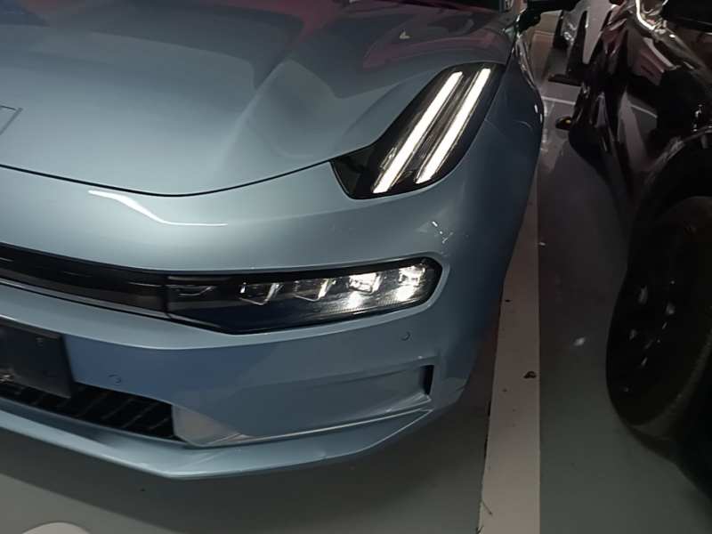 Used Zeekr 001 2023 WE Edition 100 kWh — 23