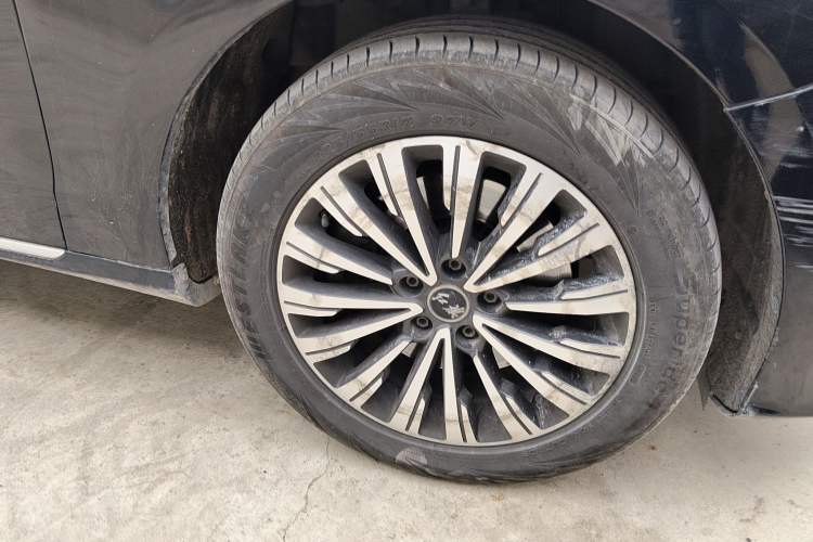 Used Hongqi H7 2018 2.0T Elite Edition