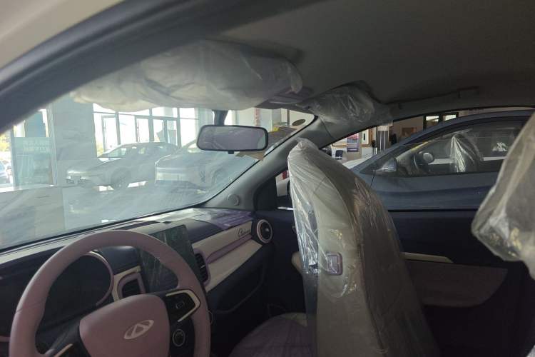 Used Chery Little Ant 2022 Me 301km Romance Phosphate Lithium-Iron
